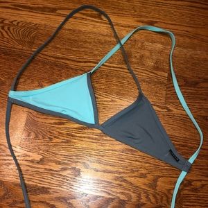 JOLYN beach & gray triangle top size SMALL